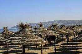 Image du Maroc Professionnelle de  Le site balnéaire de Saidia surnommée « la perle bleue » fait partie des plus longues plages du royaume, avec ses 14 kilomètres caractérisée par son sable fin et doré, ainsi que son climat méditerranéen, Lundi 15 Janvier 2007. (Photo / Abdeljalil Bounhar)

 